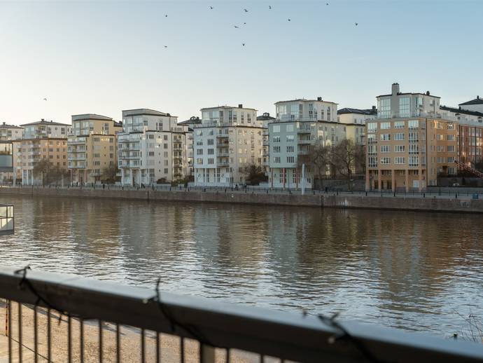 3 rok · 77 m² · Per Ludvig Lindgrens Terrass 2