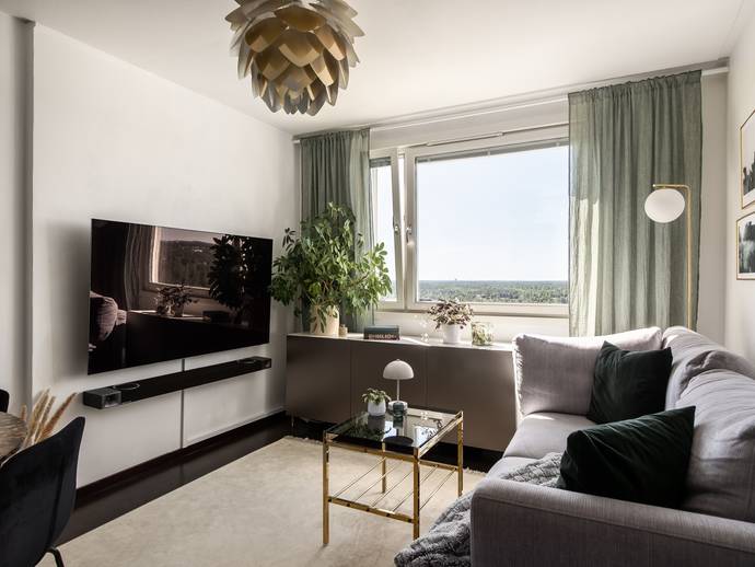 1,5 rok · 32 m² · Edinsvägen 1, 10tr