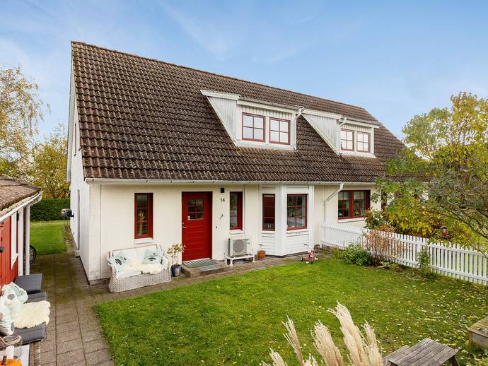 4 rok · 106 m² · Norra Sparvstyckevägen 14