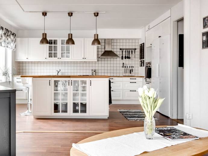 3 rok · Ladugatan 8