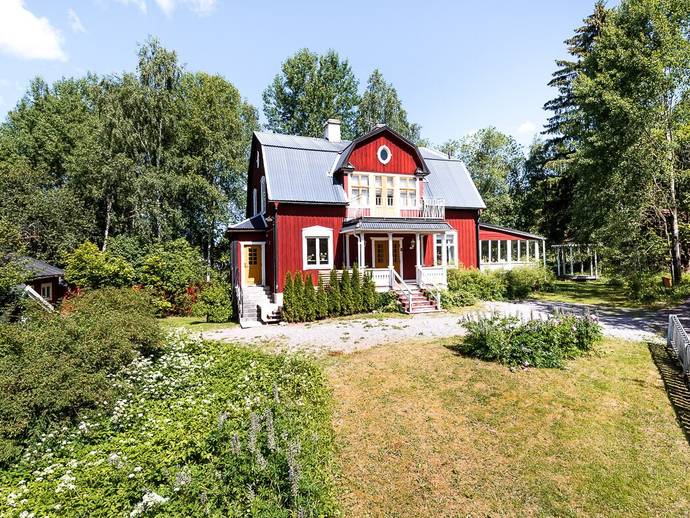 6 rok · 158 m² · Strömvägen 22
