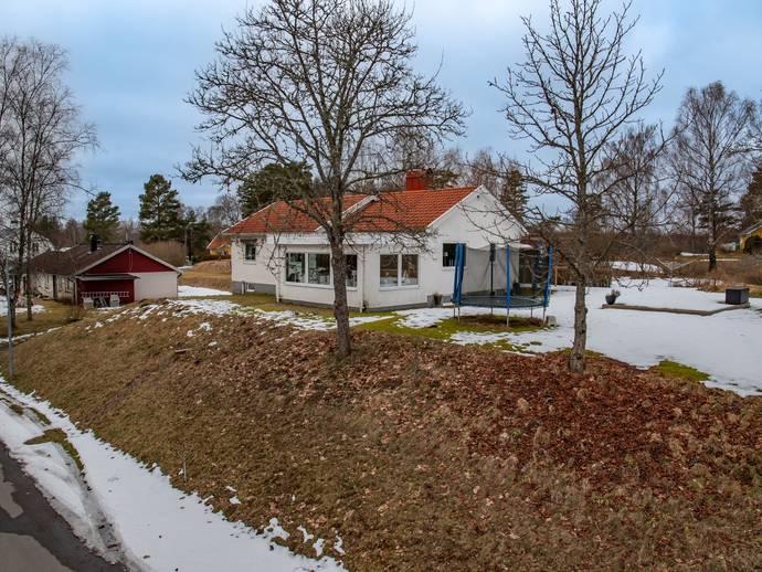 5 rok · 110 m² · Kaspers väg 8