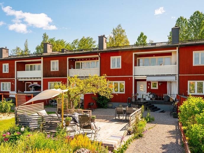 4 rok · 97 m² · Seljansögatan 11E