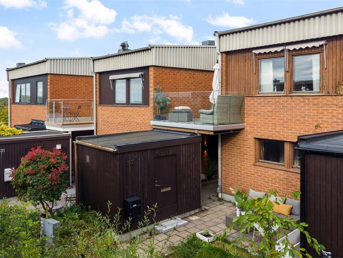 5 rok · 132 m² · Västra Henriksborgsvägen 30