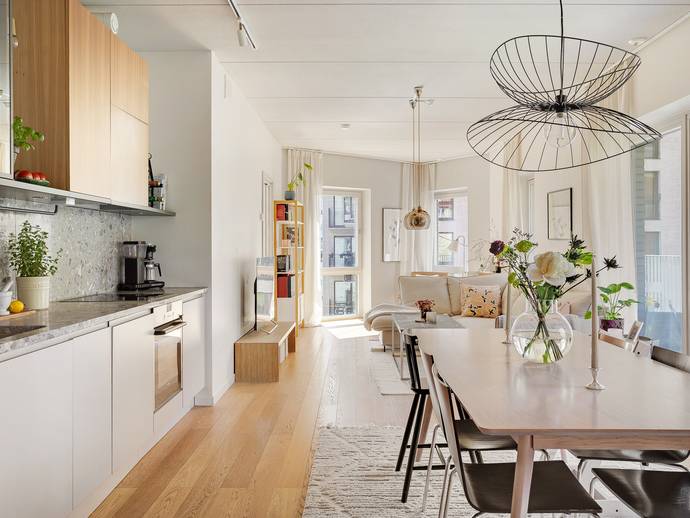 3 rok · 82 m² · Vintergatan 3B