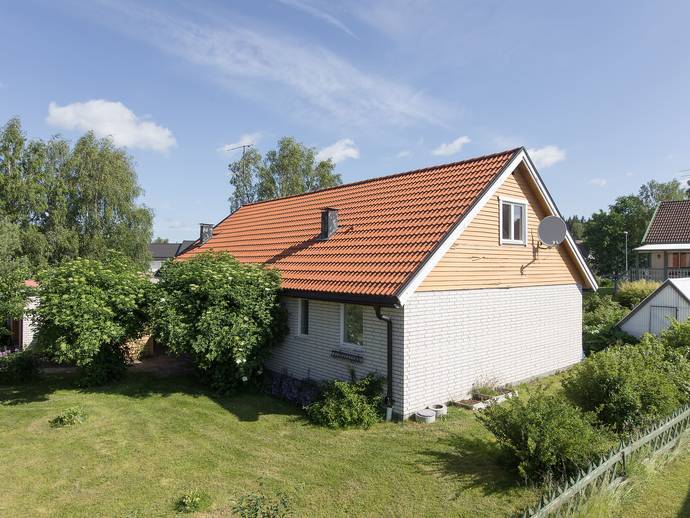 6,5 rok · 147 m² · Krokusstigen 3