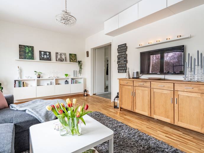 4 rok · 75 m² · Löparegatan 23