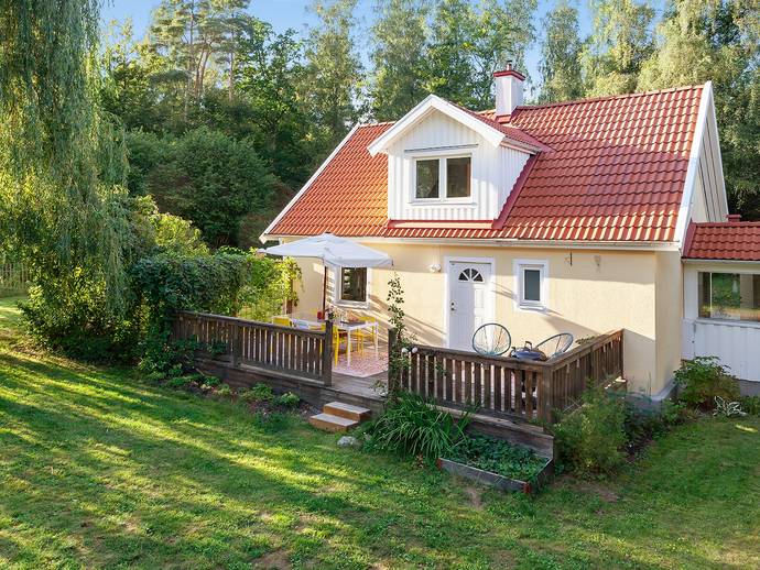 4 rok · 97 m² · Herrebergavägen 12-3