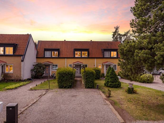 3 rok · 82,8 m² · Myggdansvägen 1H