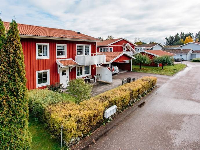 4 rok · 94 m² · Måns Smedsväg 225