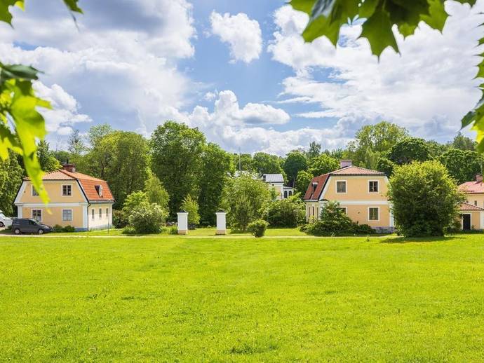 258 m² · Ribacksvägen 9