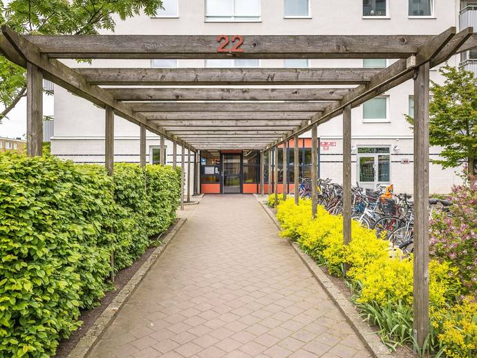 3 rok · 82 m² · Serenadgatan 22