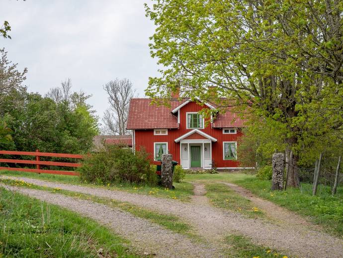 6 rok · 153 m² · Rävshult Lönnebogård