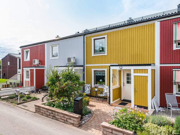 4 rok · 103 m² · Stallsbergsvägen 7C