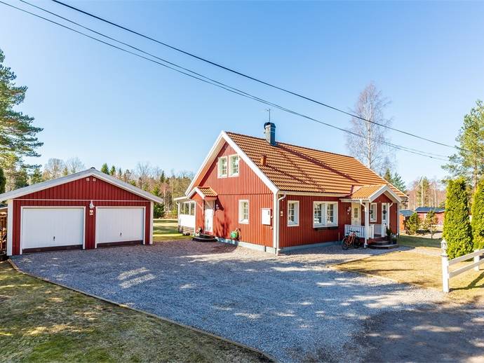 7 rok · 155 m² · Årakan 19