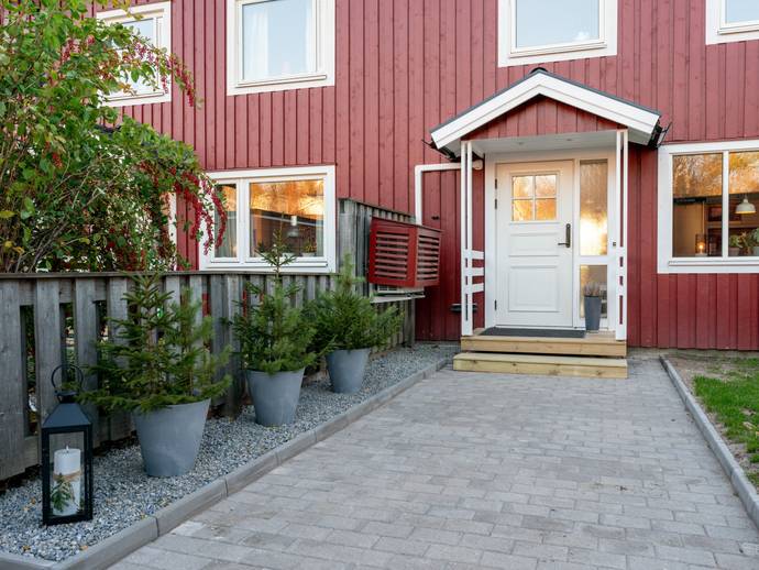 5 rok · 108 m² · Stapelvägen 44A