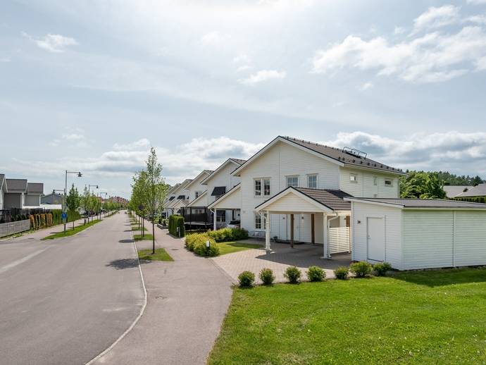 6 rok · 160 m² · Lillhamragatan 33