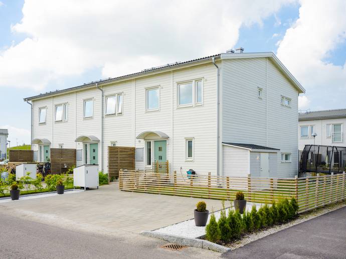 4 rok · 107 m² · Näckrosgatan 13
