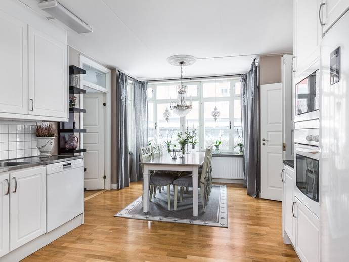5 rok · 110 m² · Drottninggatan 9