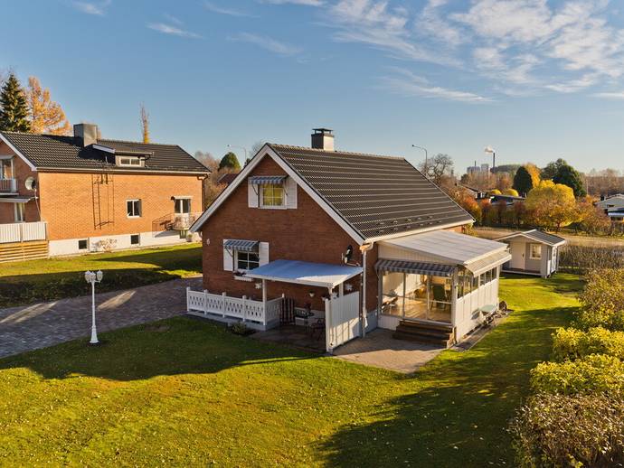 5 rok · 120 m² · Nyponvägen 6