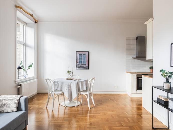 1 rok · 35 m² · Bredgatan 4 e