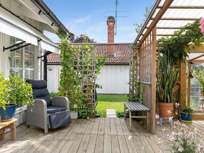 6 rok · 154 m² · Marmorvägen 3