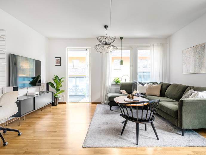 3 rok · 81 m² · Mobilgatan 11