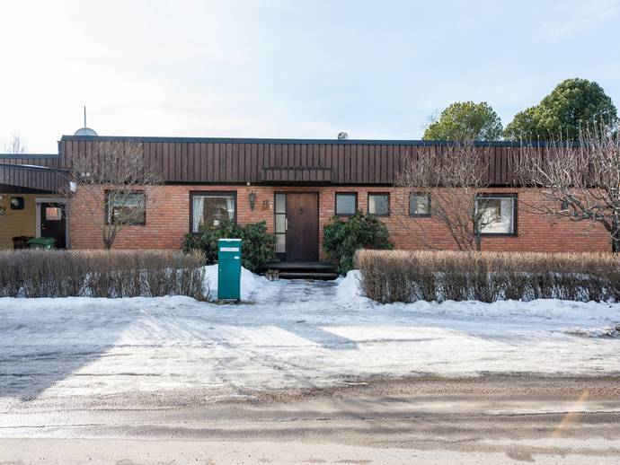 6 rok · 122 m² · Vallmovägen 15