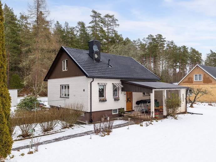 6 rok · 105 m² · Ringvägen 7