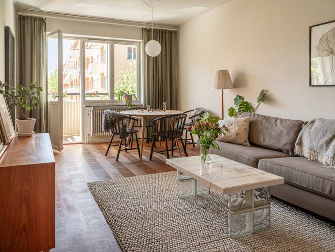 2 rok · 43 m² · Manhemsgatan 7
