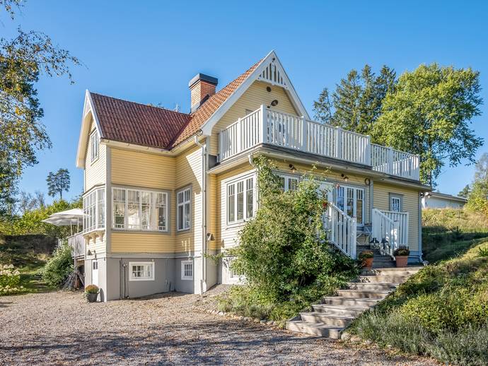 7 rok · 145 m² · Bondvägen 38