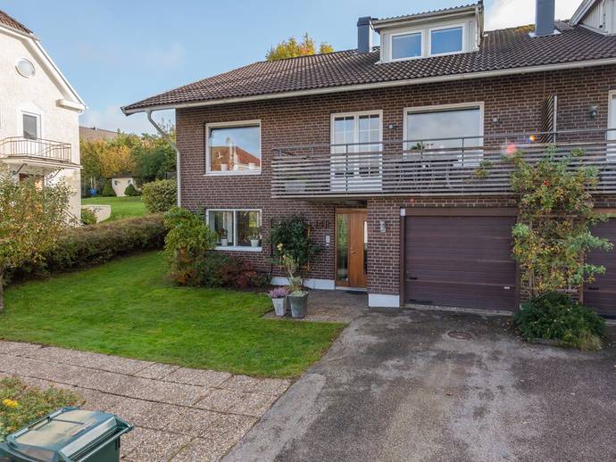 7 rok · 166 m² · Linnégatan 14B