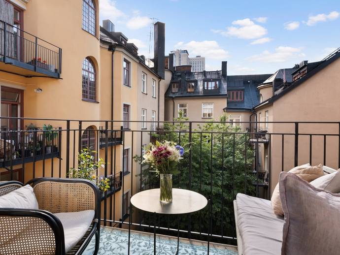 2 rok · 55 m² · Östgötagatan 34, 3 tr