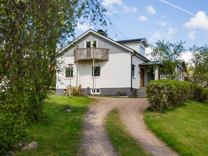 6 rok · 120 m² · Annedalsvägen 8