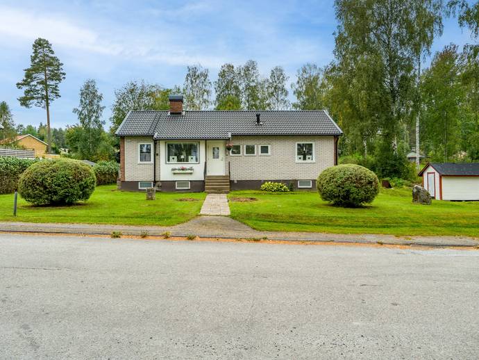 4 rok · 92 m² · Elzwiks väg 12A