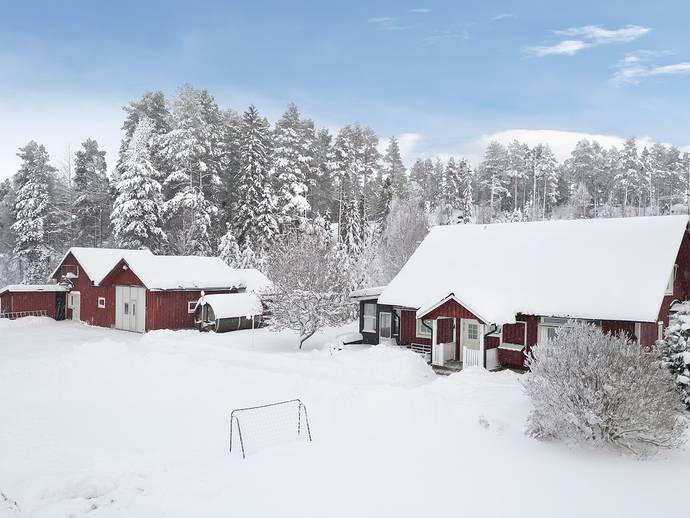 5 rok · 144 m² · Hissjö 400