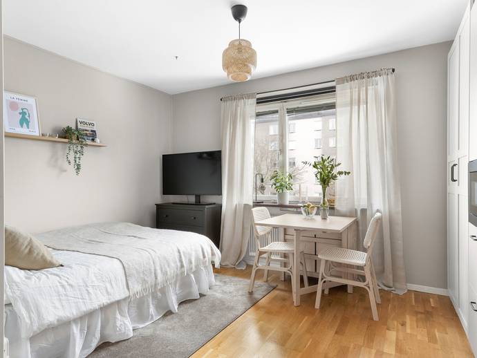 1 rok · 19,3 m² · Ekensbergsvägen 67, 3 tr