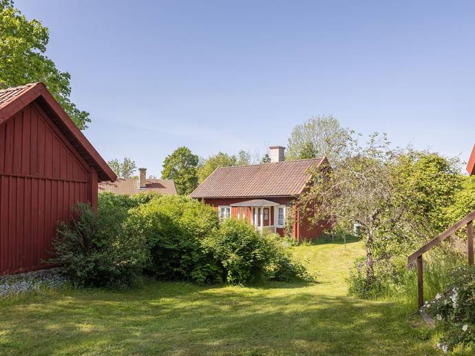 2 rok · Söderskogen 107