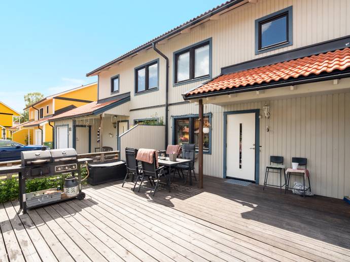 6 rok · 142 m² · Mjölnartäppan 94