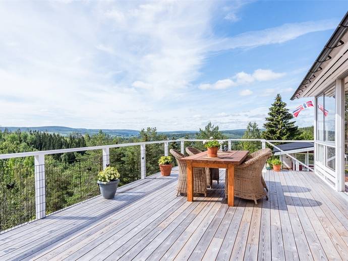 3 rok · 77 m² · Huli 134