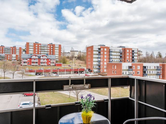 2 rok · 63 m² · Korstavägen 11
