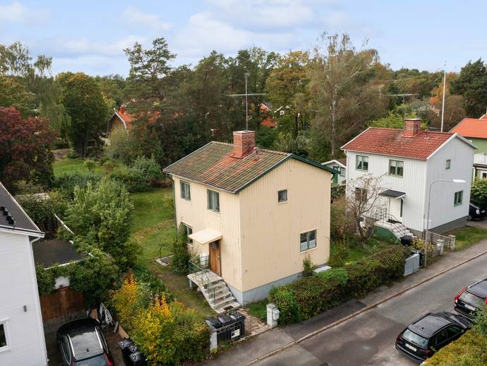 4 rok · 90 m² · Skovelvägen 13