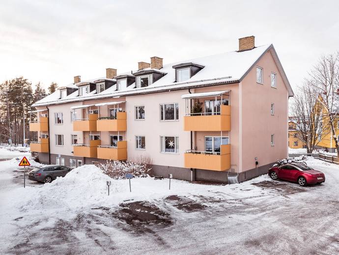 2 rok · 53 m² · Hagagatan 7B