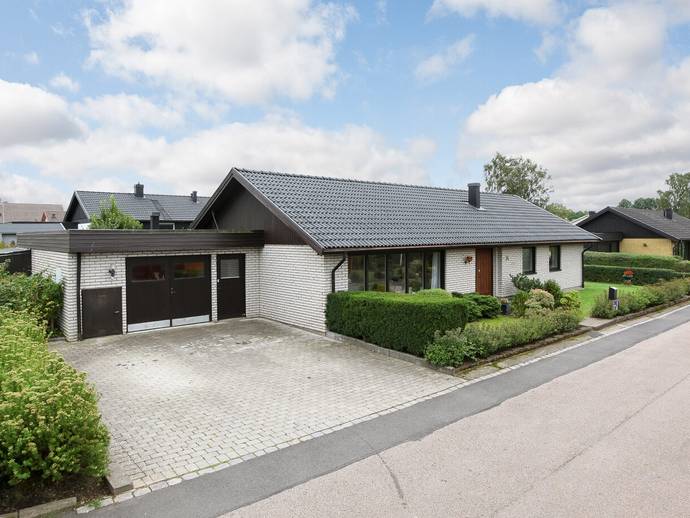 6 rok · 152 m² · Rubinvägen 14
