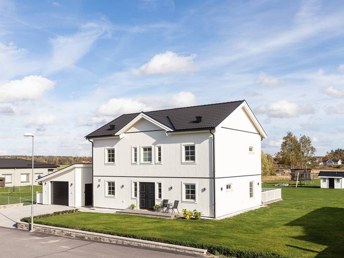 6 rok · 190 m² · Lutabäcksvägen 22