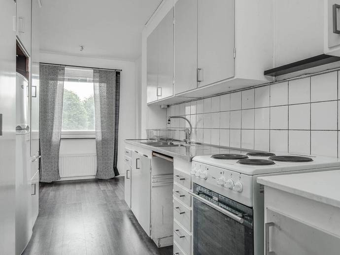 1 rok · 37,8 m² · Gävlevägen 57D
