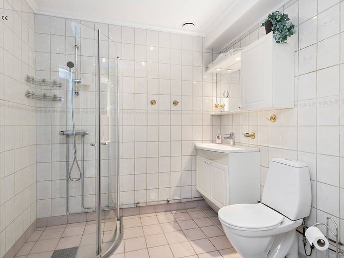 6 rok · 139 m² · Lägdevägen 7