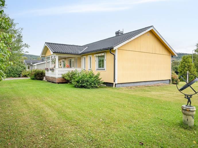 4 rok · 104 m² · Norromängsvägen 6