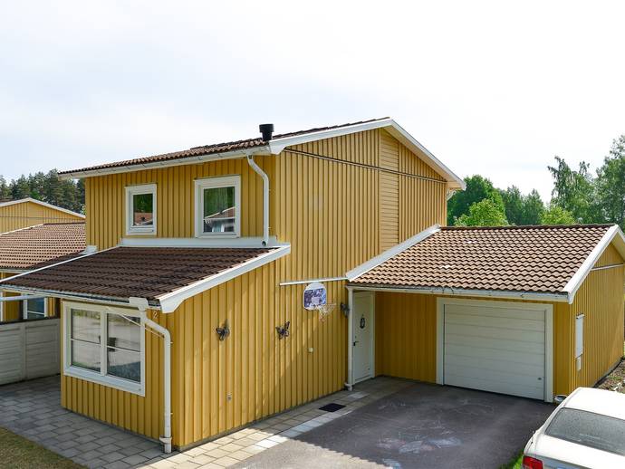 6 rok · 123,4 m² · Jakob Ols väg 2