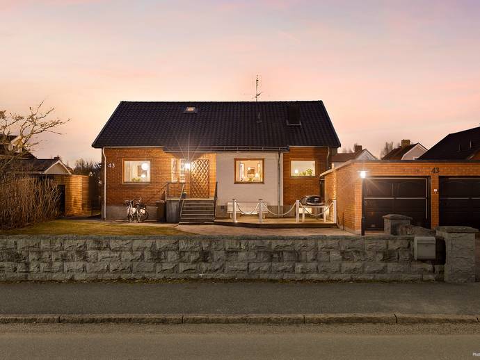 6 rok · 150 m² · Sörbyallén 43